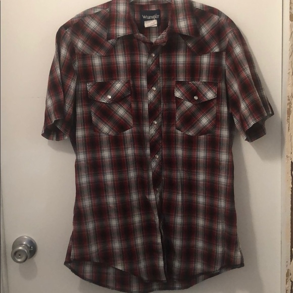 Men’s Wrangler Button Down - Picture 1 of 2